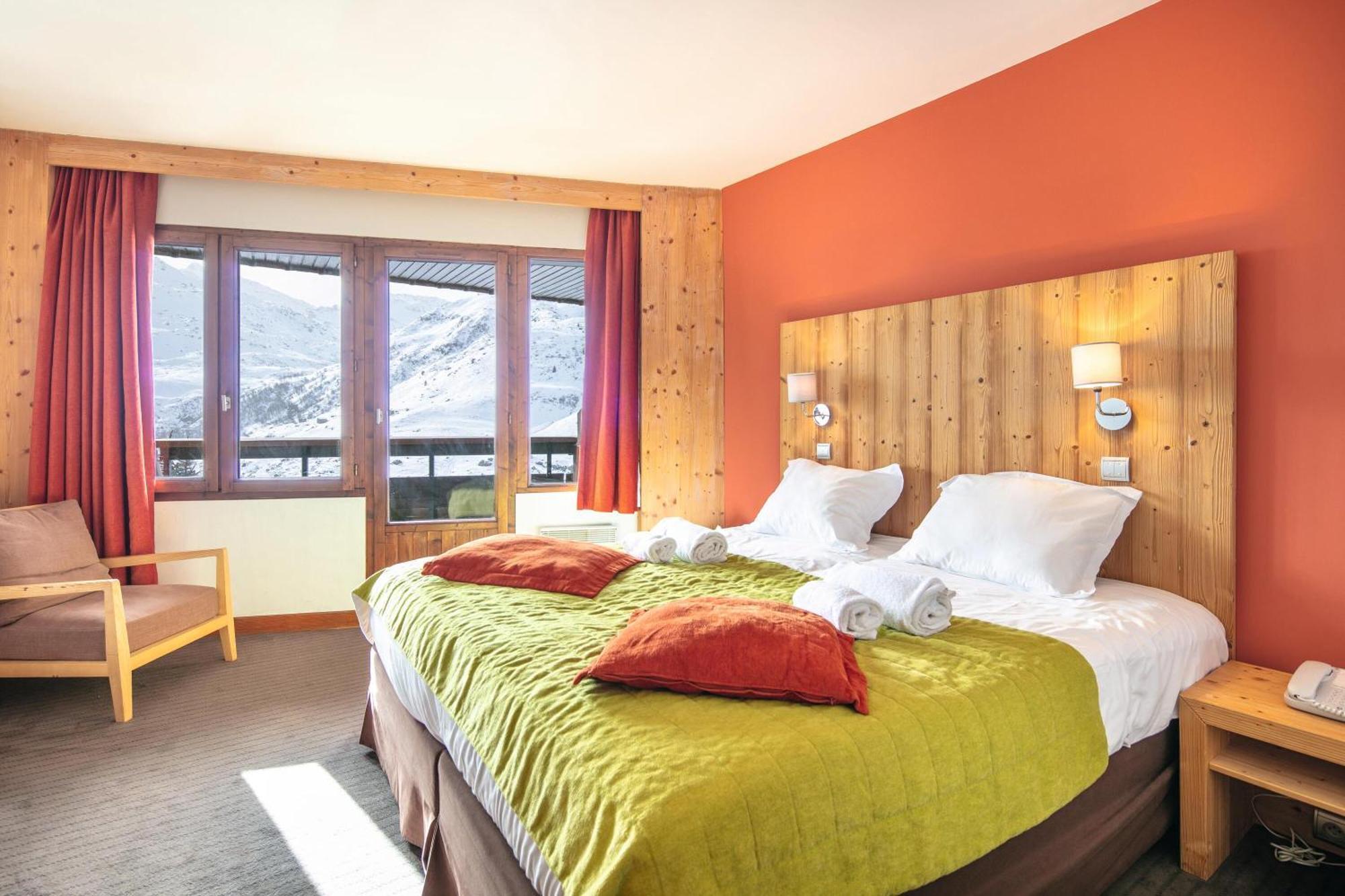 Hotel Les Bruyeres Les Menuires Quarto foto